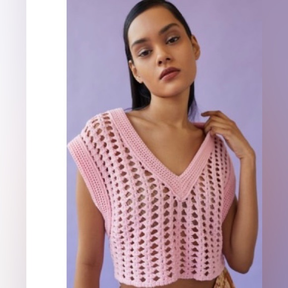 BDG Leigh Cropped Sweater Vest - Picture 4 of 4